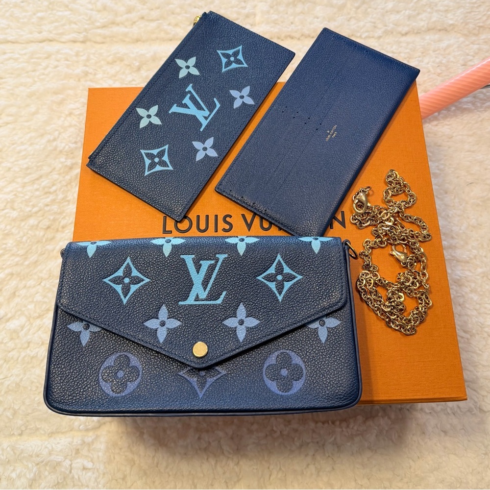 Limited Edition Louis Vuitton Felicie Pochette with "By The Pool" Monogram